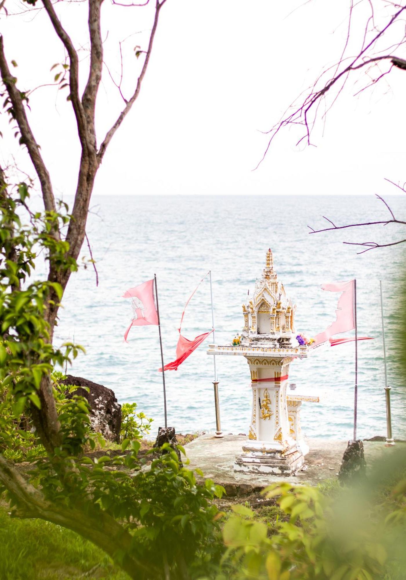 คลิฟคอทเทจ 3* เกาะช้าง
